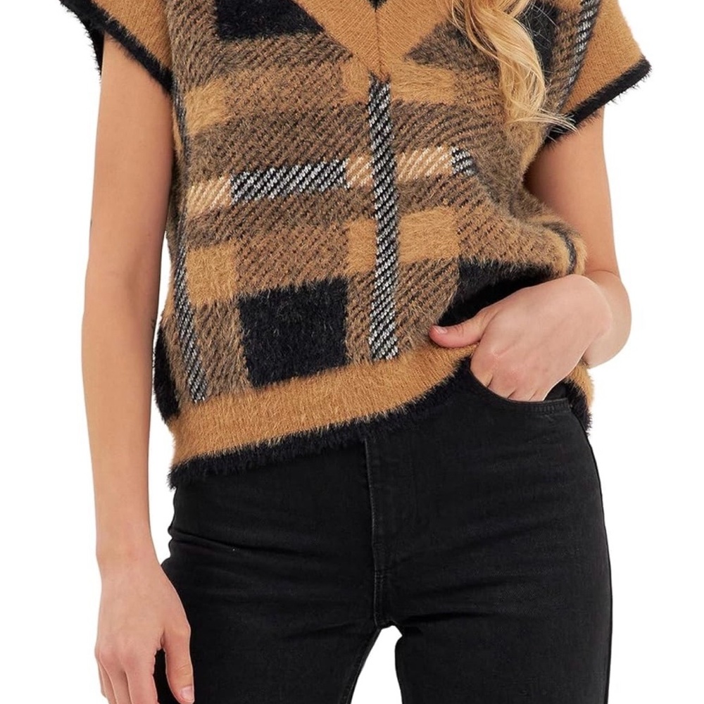 Like new English Factory sweater vest